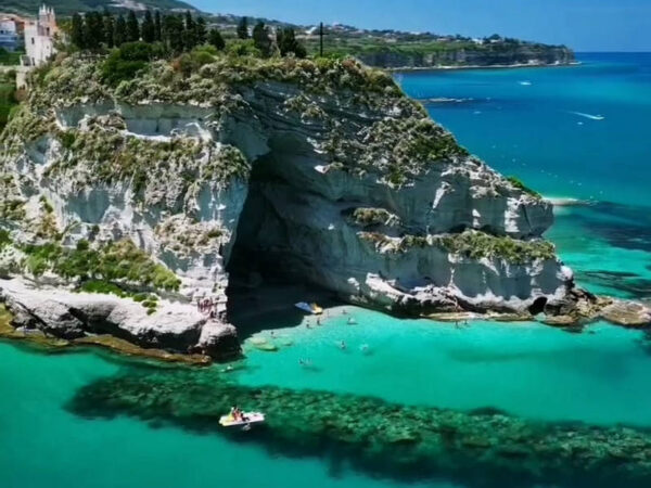 TROPEA ZAMBRONE DA 4/6 PERSONE DALLE 14:30 ALLE 17:30